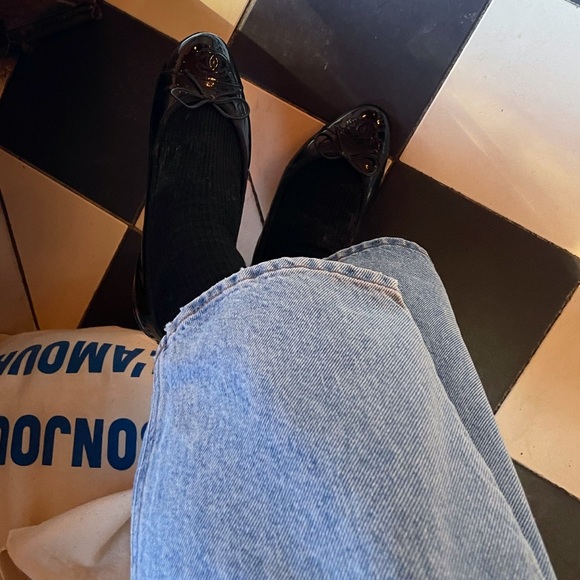 Chanel Black Ballet Flats Shoes - Picture 6 of 6